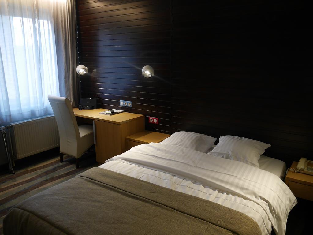 Hotel Maxim De Panne Ngoại thất bức ảnh