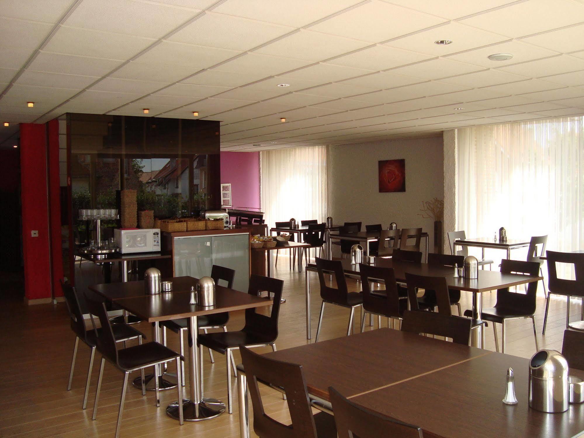Hotel Maxim De Panne Ngoại thất bức ảnh